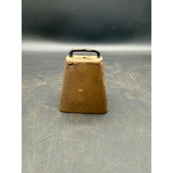 Antique Farmhouse Rustic Small Brass Cowbell - Picture 3 of 8
